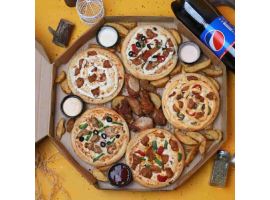 Caesar's Pizza Fam Box 2 For Rs.2749/-